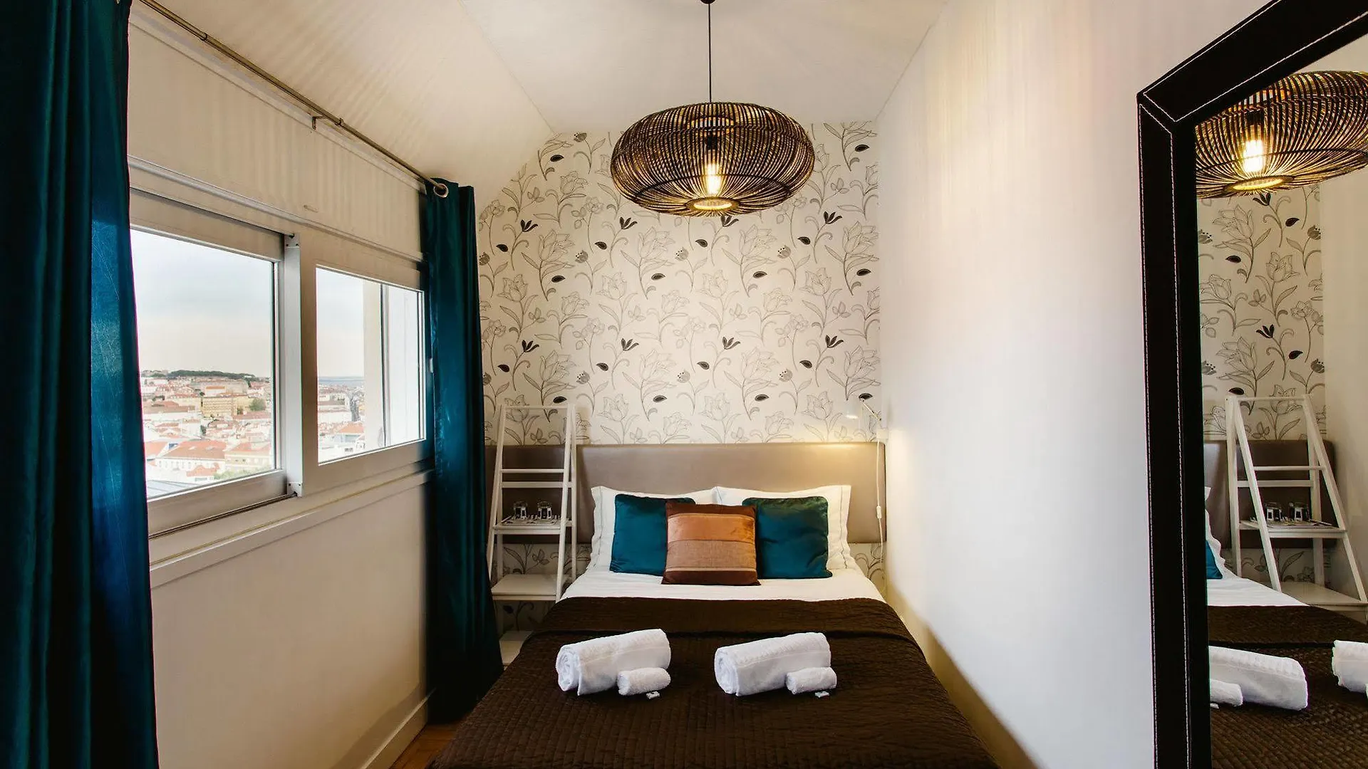 Thehouse Lisboa Bed & Breakfast
