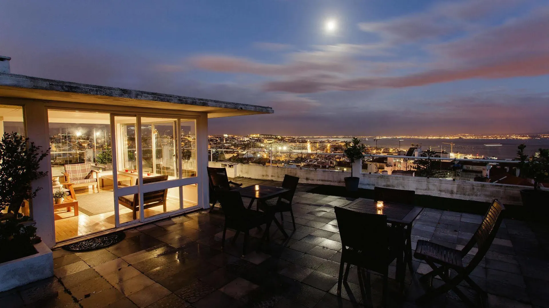 ***  Thehouse Lisboa Bed & Breakfast Portugal