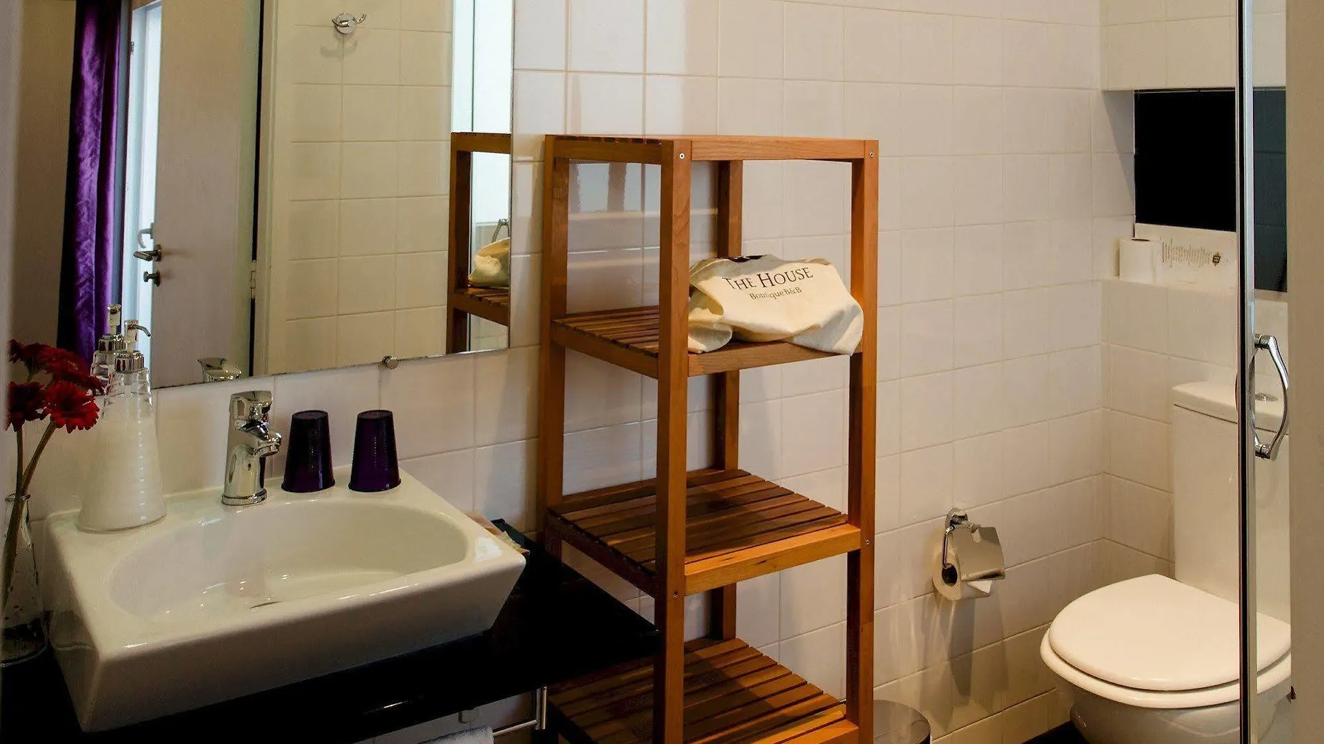 Thehouse Lisboa Bed & Breakfast 3*, Lisbon Portugal