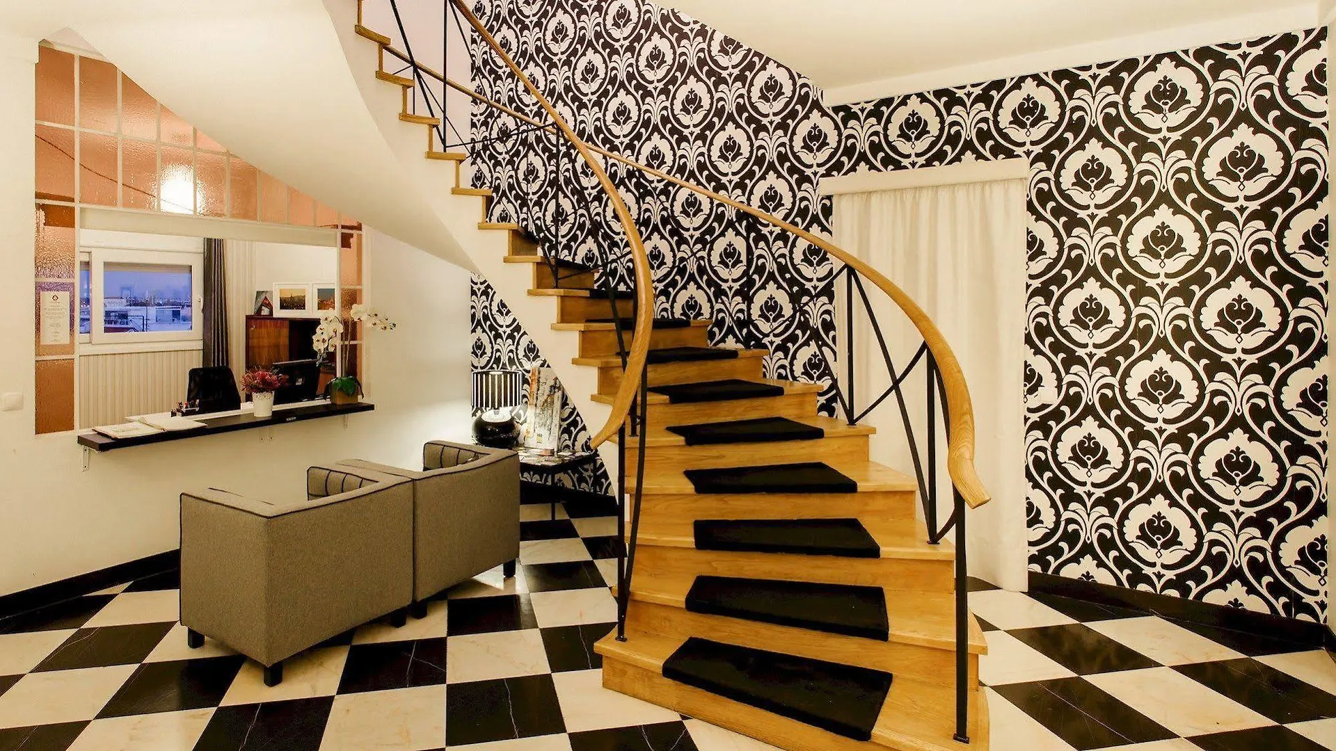 Thehouse Lisboa Bed & Breakfast
